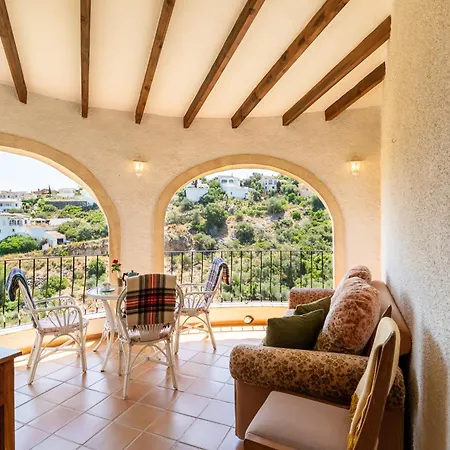 Apartment In Monte *